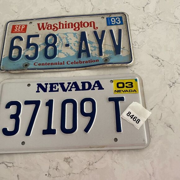 United State Nevada and Washington Motor Vehicles License Plate - Lot of 2 - Picture 12 of 12